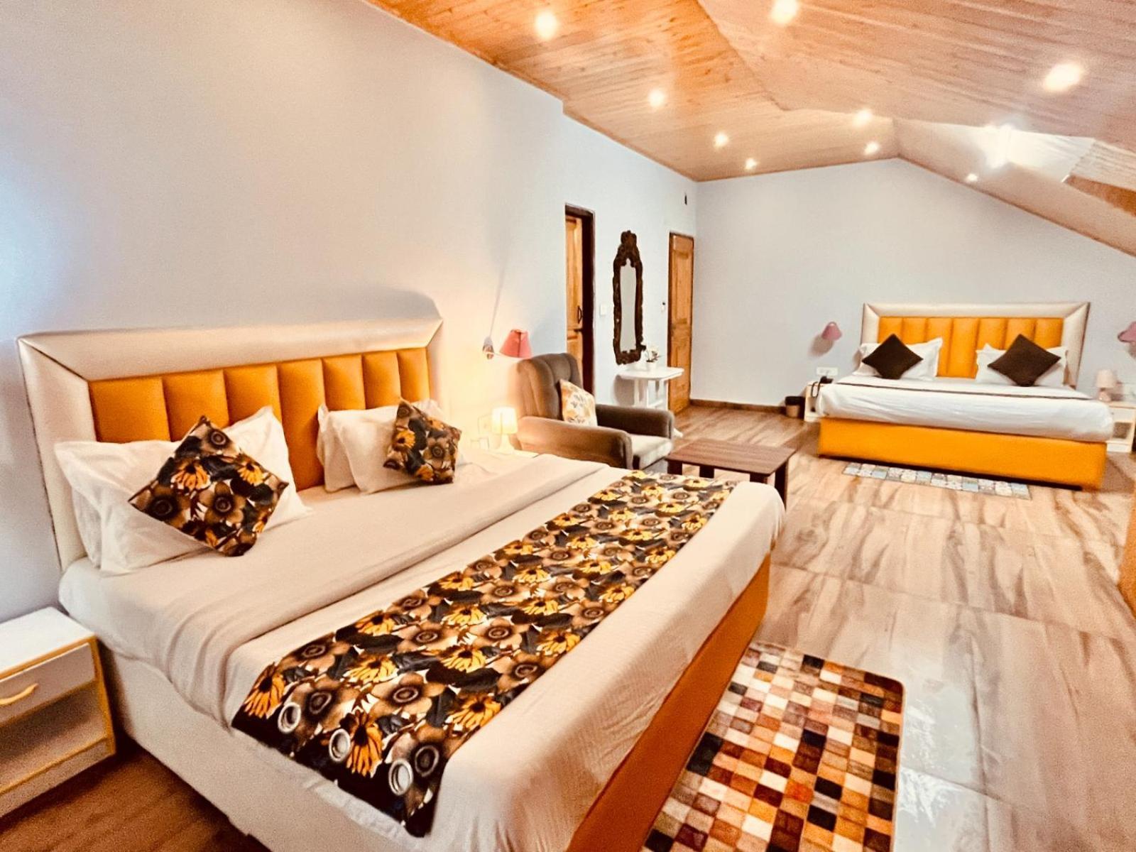 The Hadimba Palace # Mountain View ! Family ! Big Private Parking ! Near To Mall Road Hotel Manali (Himachal Pradesh)